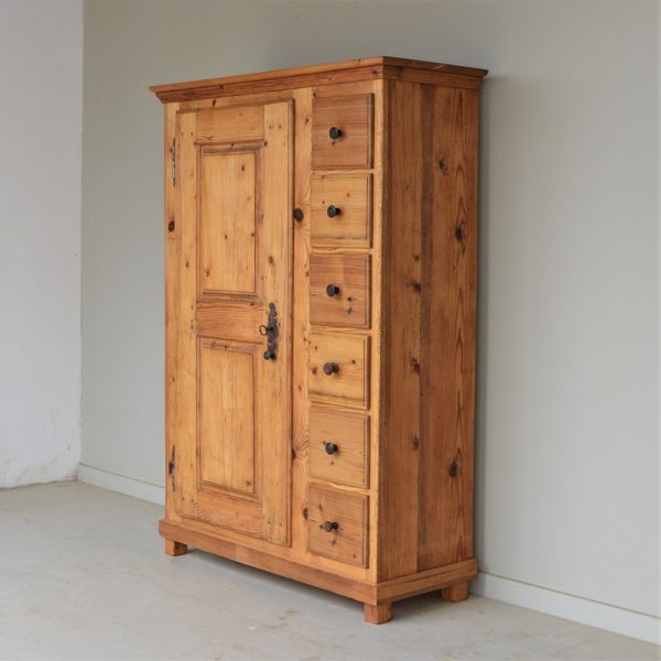 BROTSCHRANK – Bild 4