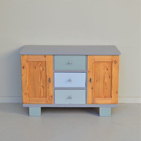 KOMMODE – Bild 3