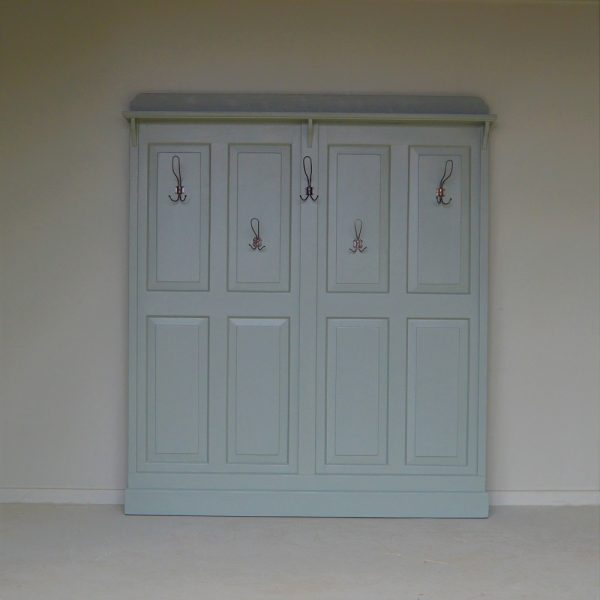GARDEROBE
