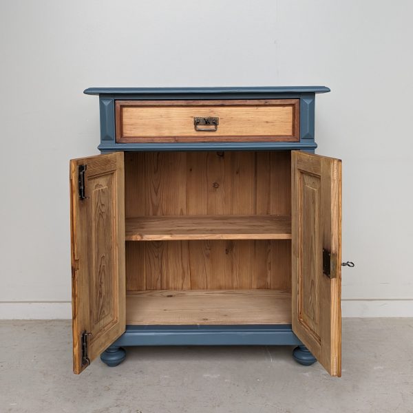 HALBSCHRANK – Bild 4