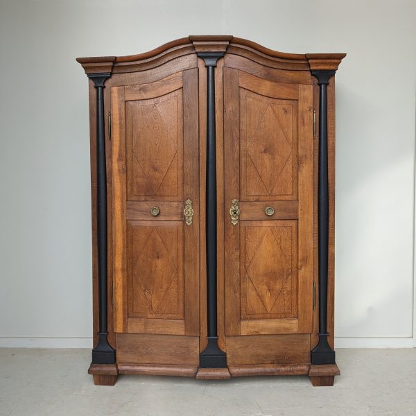 SCHRANK