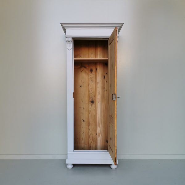 SCHRANK – Bild 3