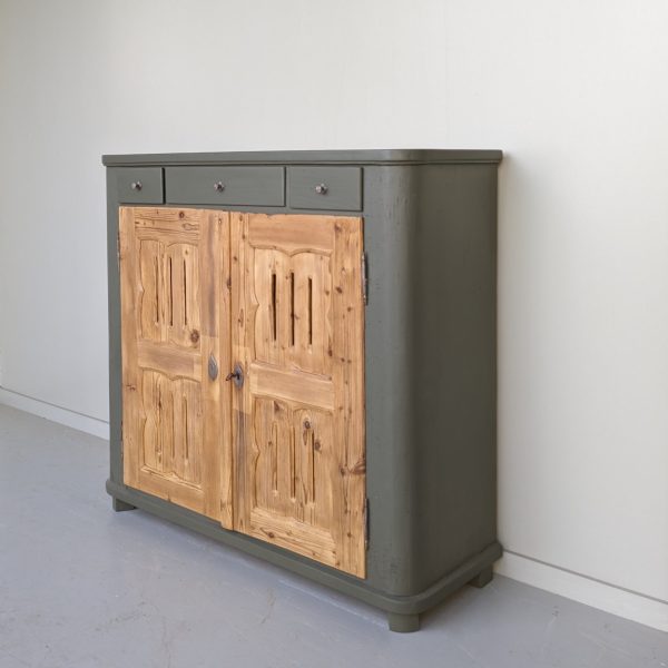 SCHRANK – Bild 4