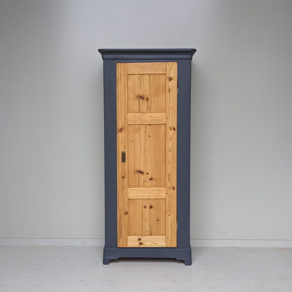 SCHRANK