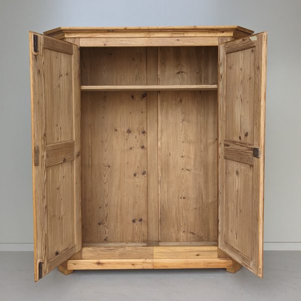SCHRANK – Bild 3