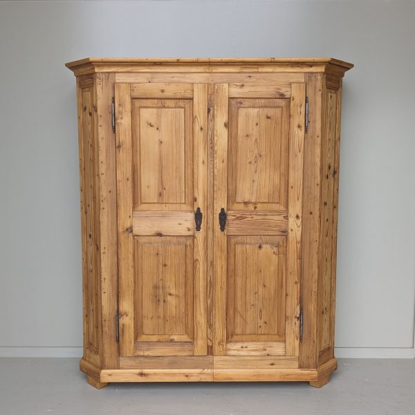 SCHRANK