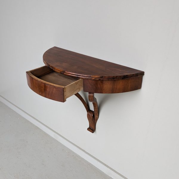 WANDKONSOLE – Bild 4