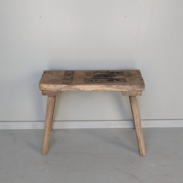 HOCKER