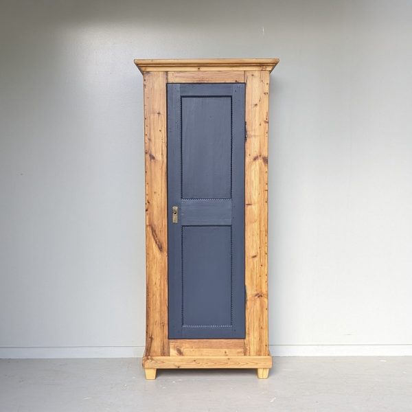 SCHRANK