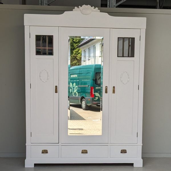 SCHRANK