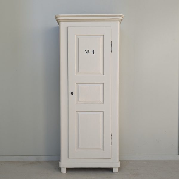 SCHRANK