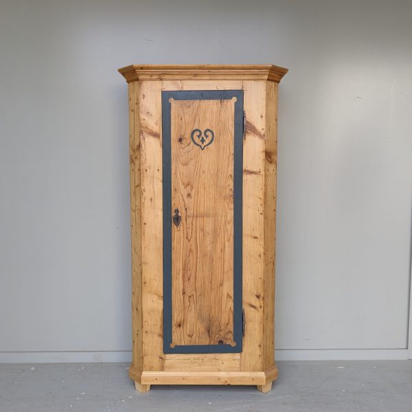 SCHRANK