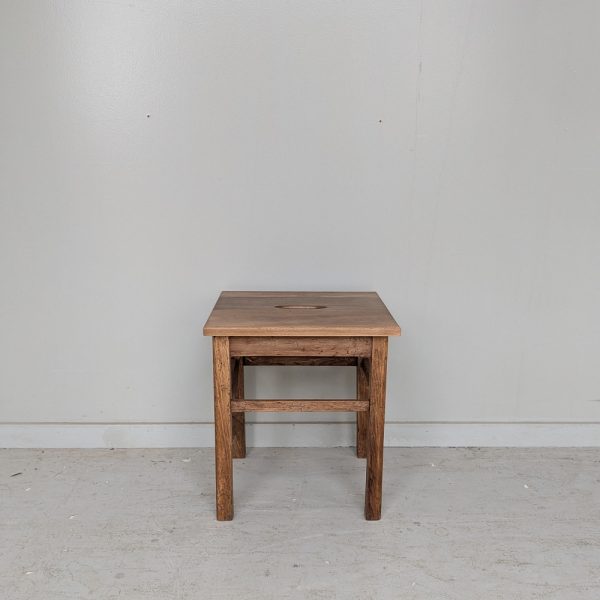 HOCKER