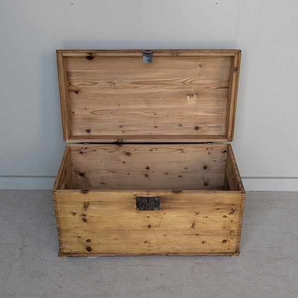 TRUHE – Bild 3