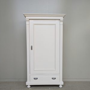 SCHRANK