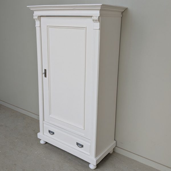 SCHRANK – Bild 4