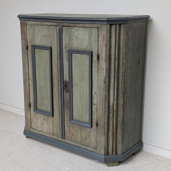 HALBSCHRANK – Bild 5