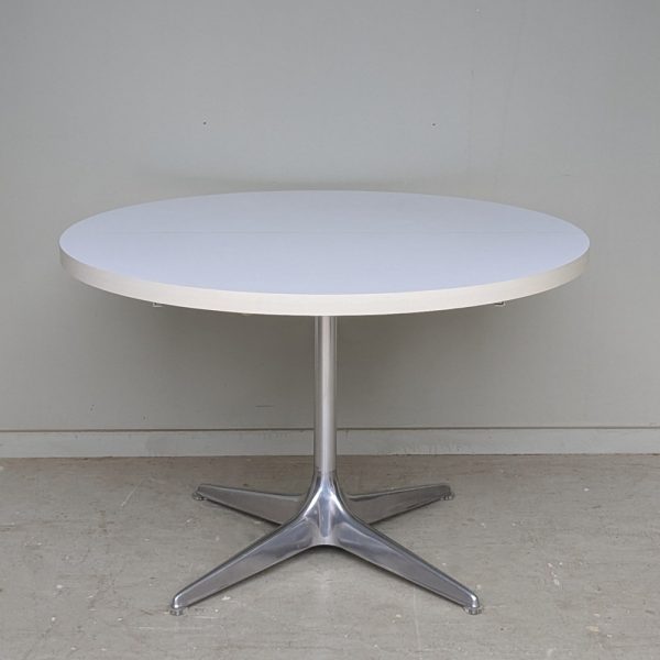 TISCH MIT 4 STÜHLEN – Bild 6