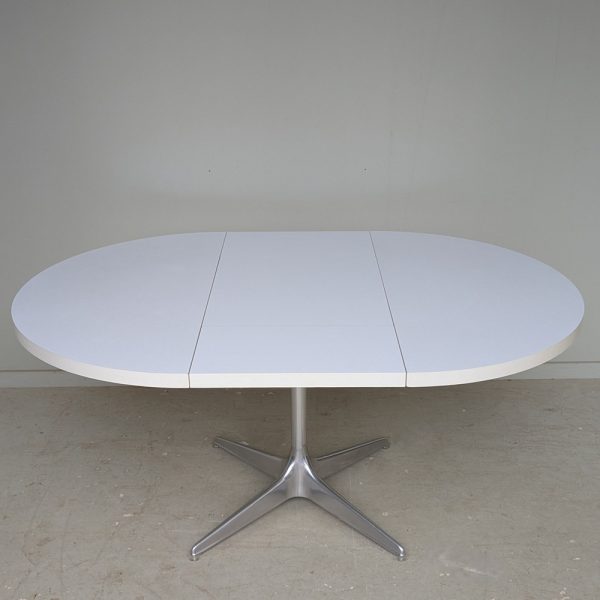 TISCH MIT 4 STÜHLEN – Bild 5