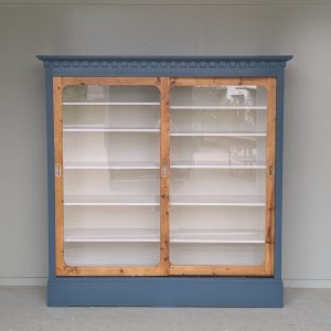 VITRINE