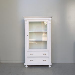 VITRINE