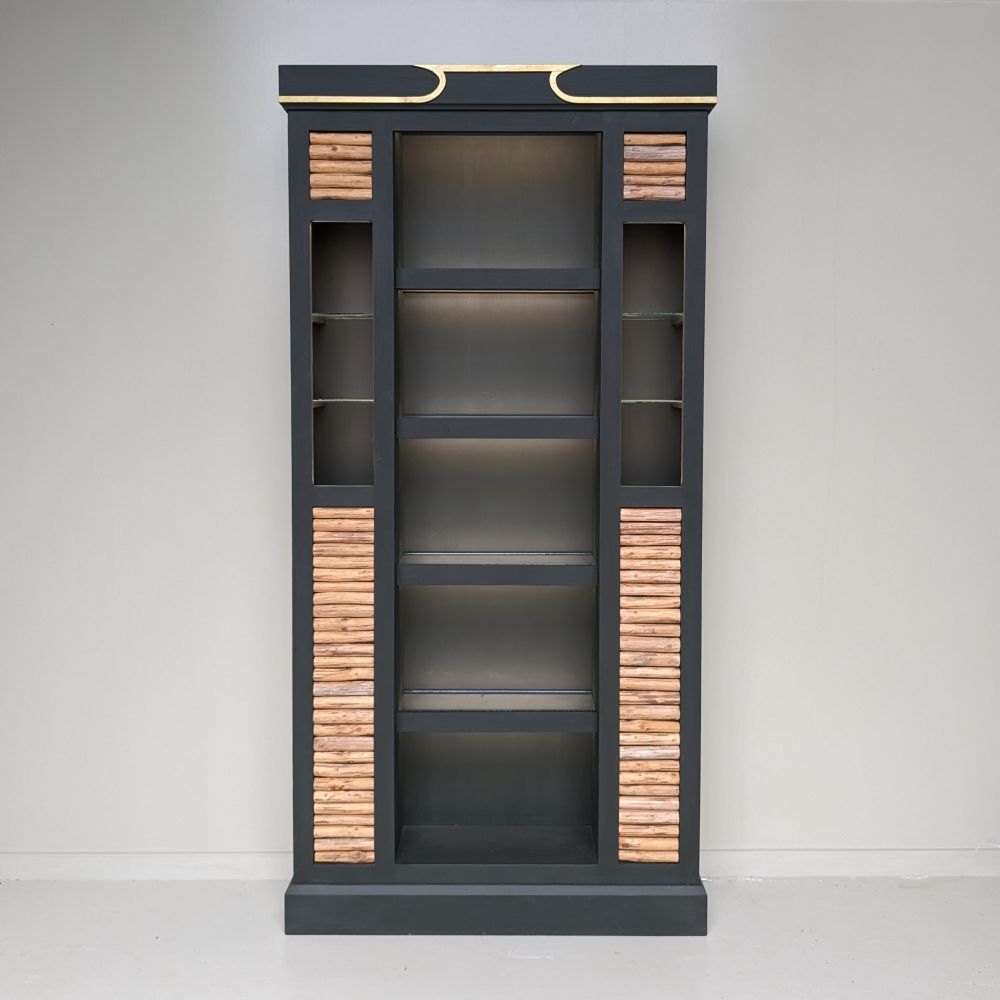 REGAL – Bild 3